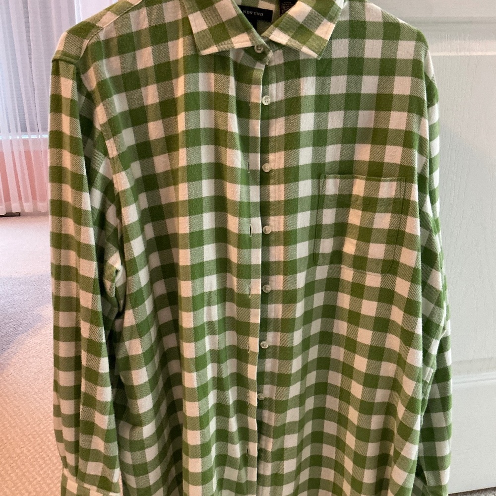 Women’s Lands End Flannel blouse